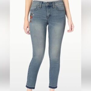 NYDJ women’s Alina ankle floral embroidered jeans size 8
